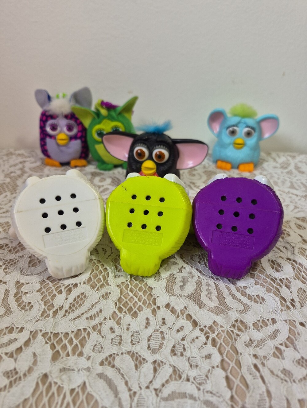 7 Furby Toys - Picture 8 of 12